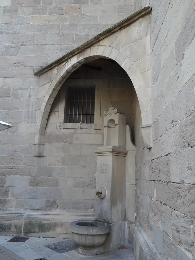 Font Vella